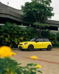 mini 3 door electric