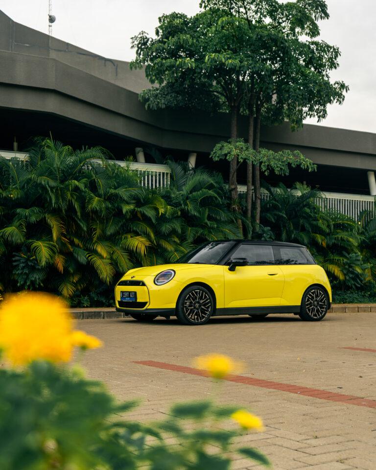 mini 3 door electric