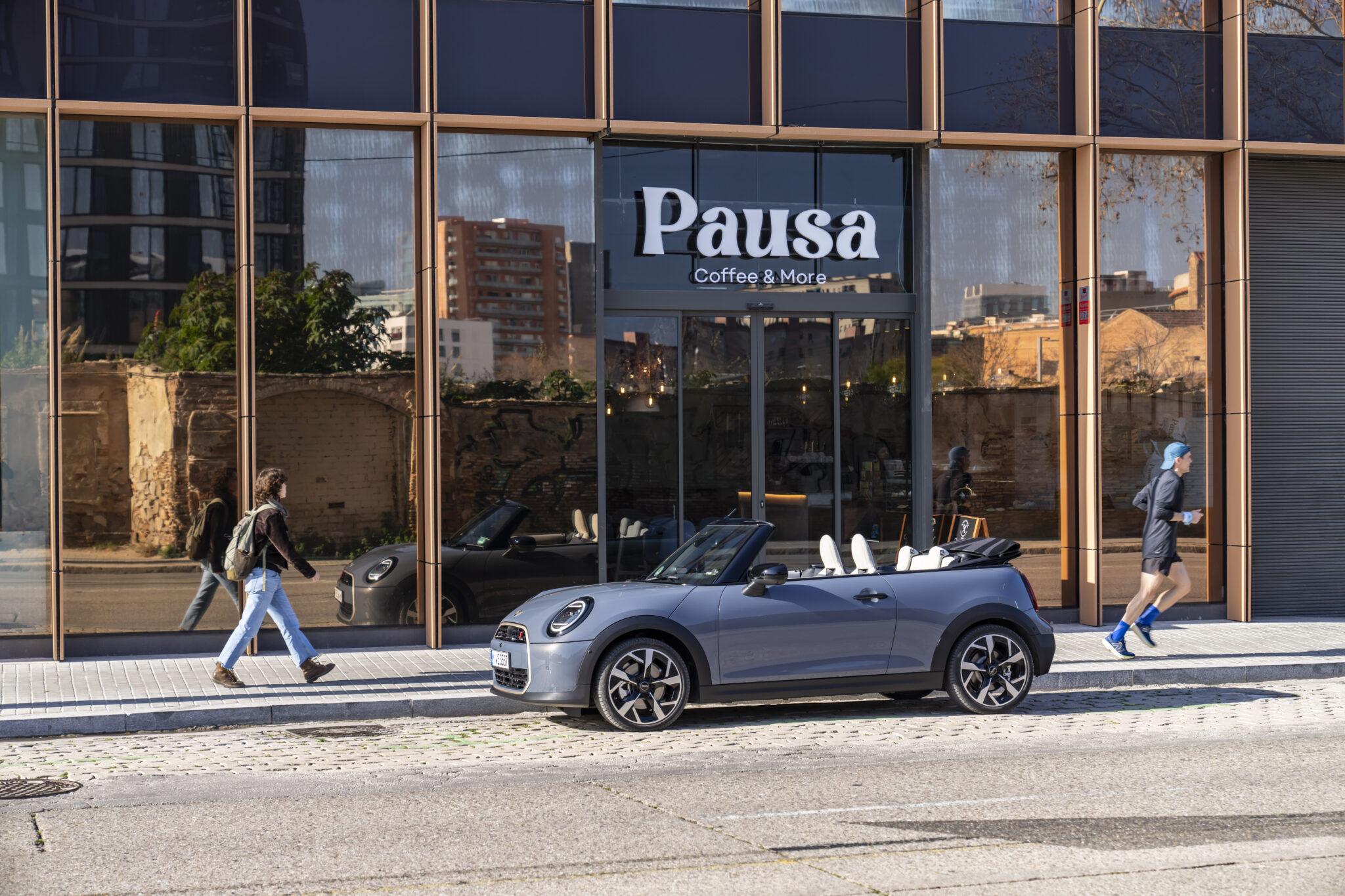 MINI Cabrio