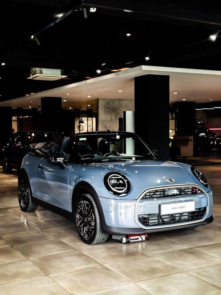 MINI CABRIO S